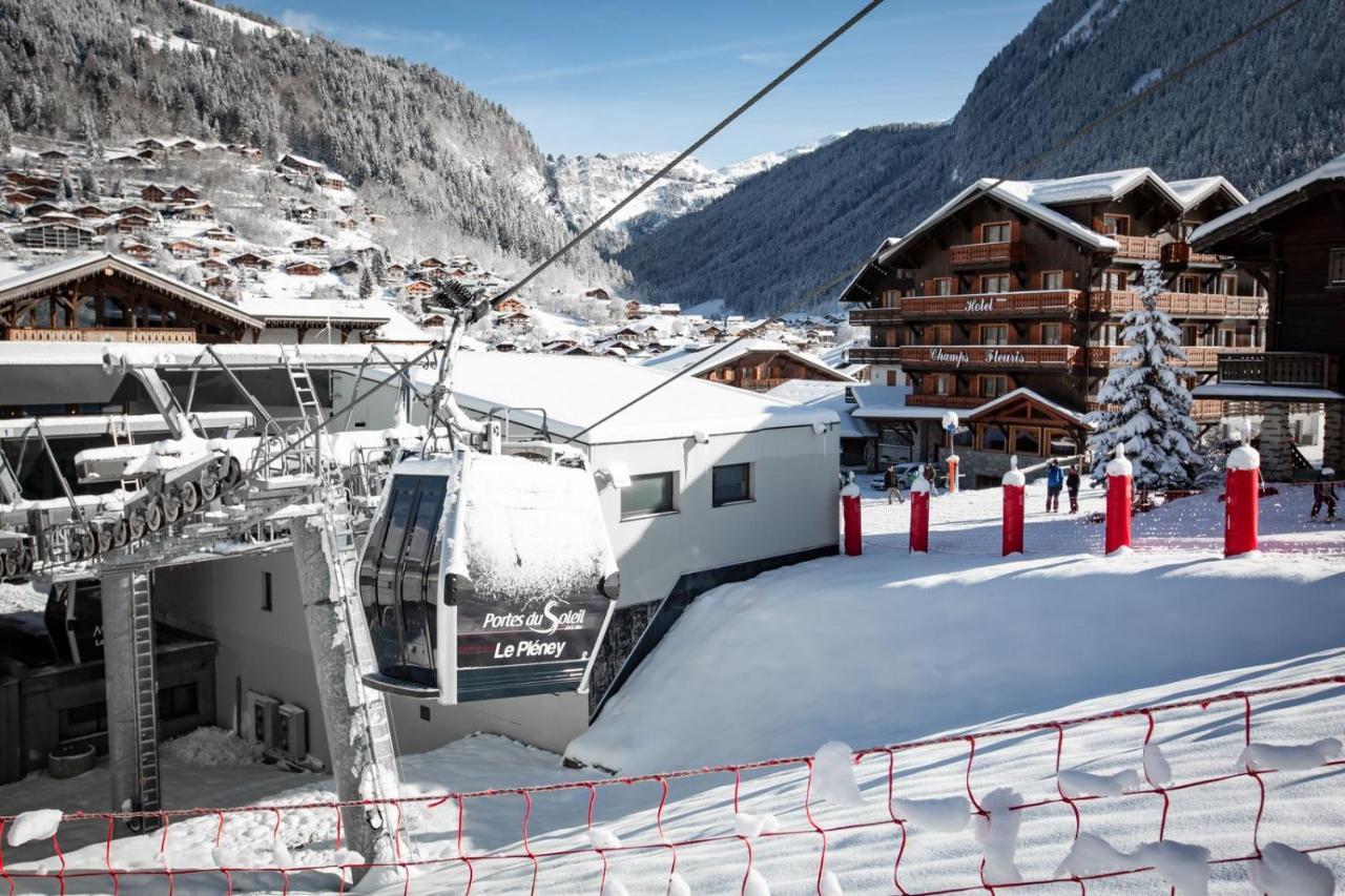 Hotel Champs Fleuris Morzine Exterior photo