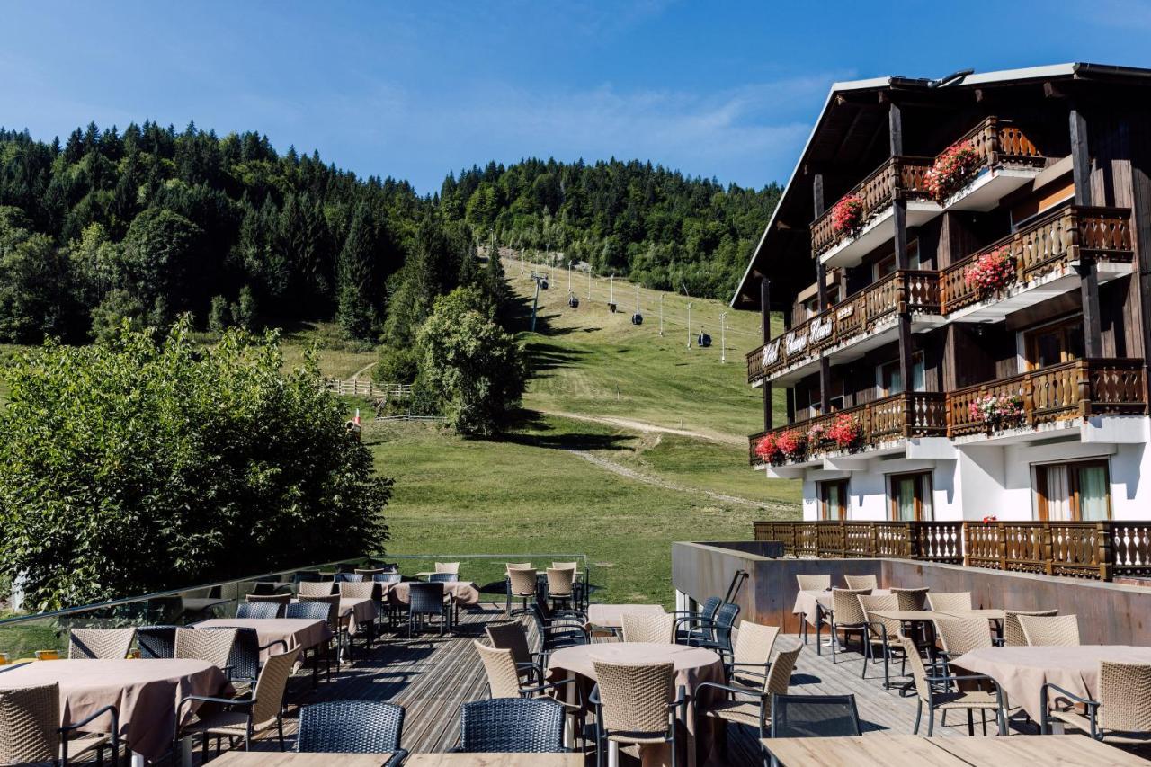 Hotel Champs Fleuris Morzine Exterior photo